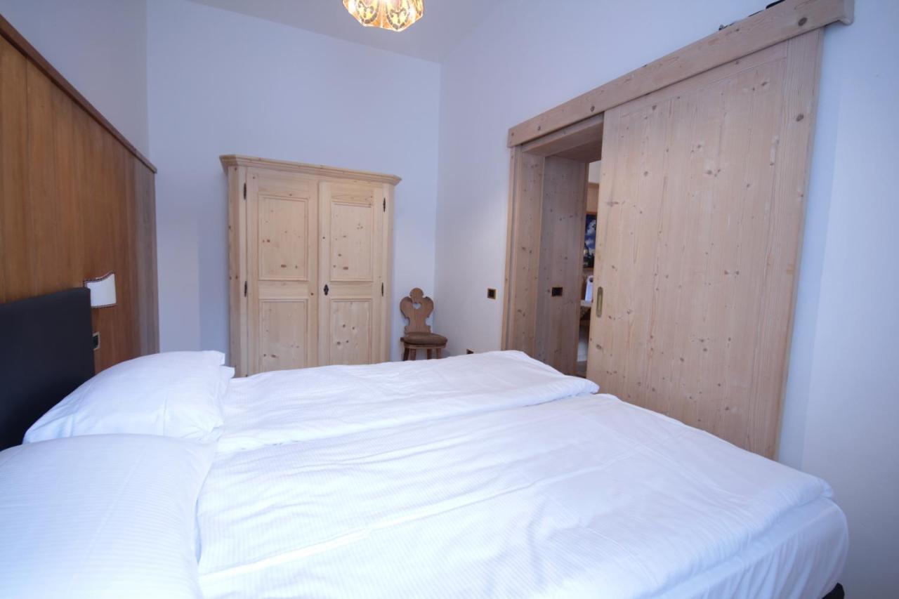 Hotel Villa Alpina ***S Cortina dʼAmpezzo Eksteriør billede
