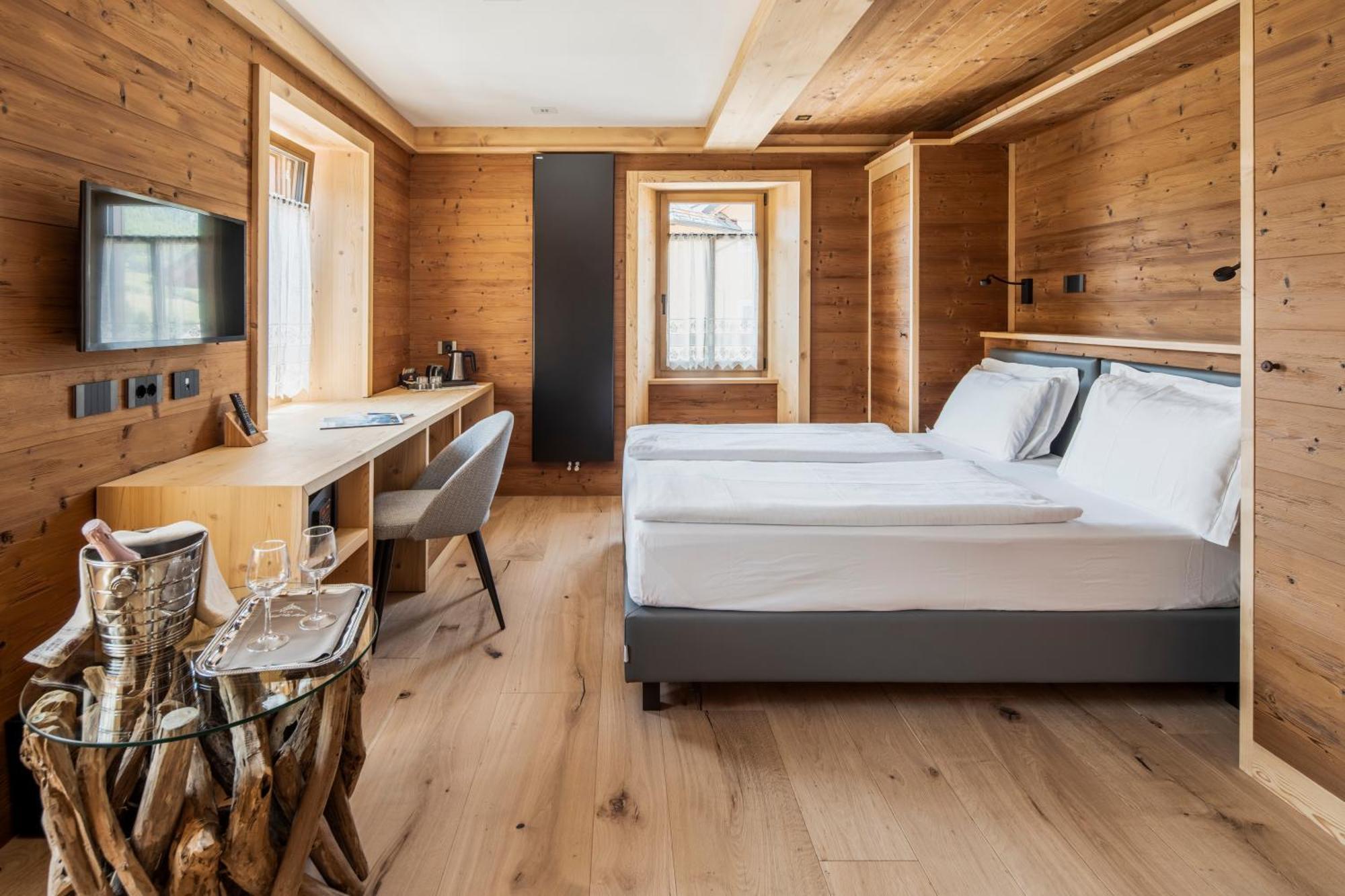 Hotel Villa Alpina ***S Cortina dʼAmpezzo Eksteriør billede